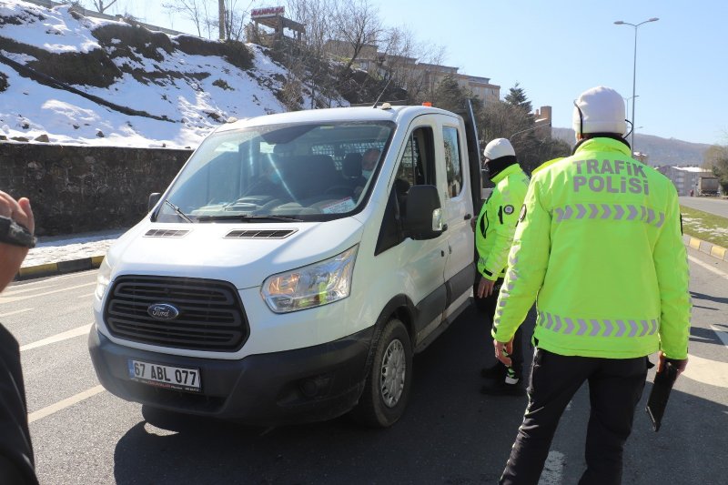 EREĞLİ´DEKİ DENETİME, ZONGULDAK ÇEVİK KUVVET DE DESTEK VERDİ - 4