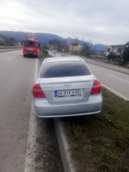 Hızını alamadı, karşı şeride geçti - 2