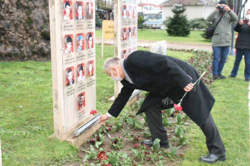 18 Mart Şehitler Günü ve Çanakkale Deniz Zaferi’nin 106. Yıldönümü… ÇELENKLER KONULDU - 7