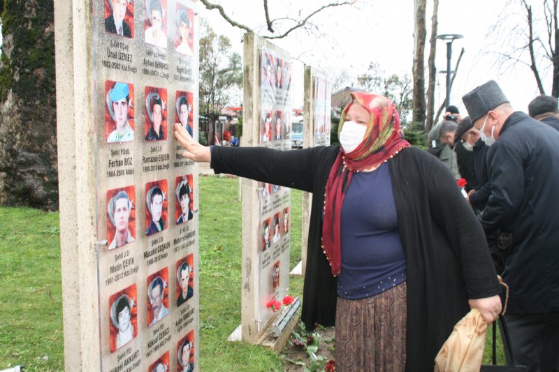 18 Mart Şehitler Günü ve Çanakkale Deniz Zaferi’nin 106. Yıldönümü… ÇELENKLER KONULDU - 9