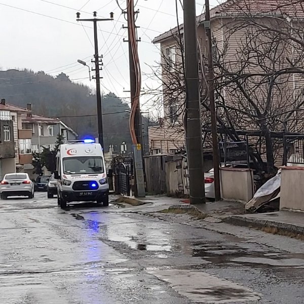 EVİNDE BAYGIN BULUNMUŞTU KURTARILAMADI - 1