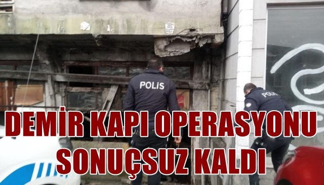 KAPIYI ÇALIP GÖTÜRDÜLER