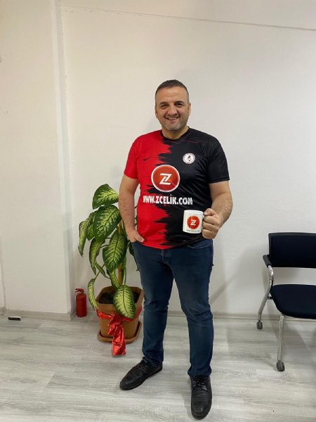 Zonguldaklı işadamı, Ampute Futbol Takımı´na sponsor oldu - 1