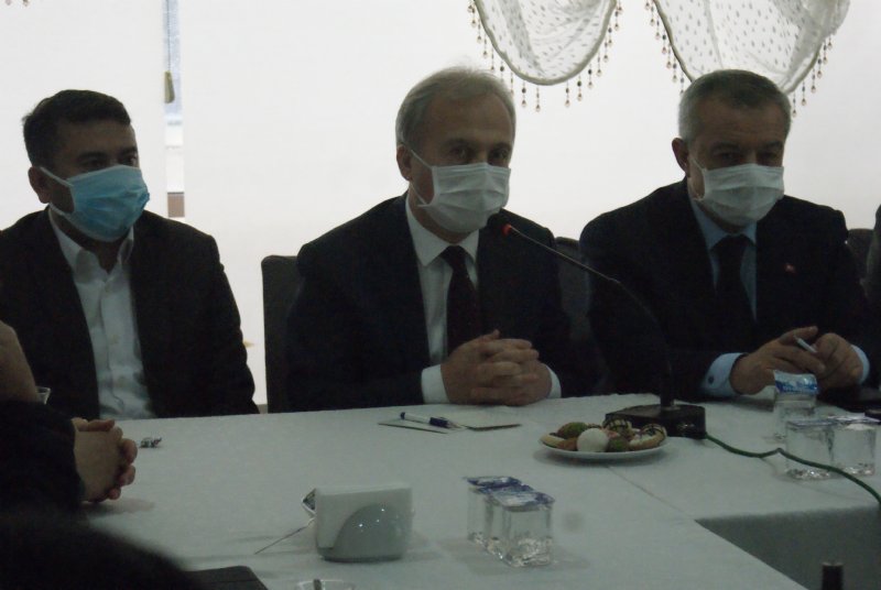 Ak Partili vekillerin gündeminde Erdemir’e işçi alımı vardı - 4