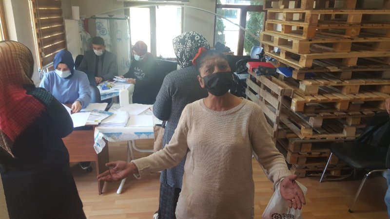 EREĞLİ BELEDİYESİ RAMAZAN KOLİSİ DAĞITIMINA BAŞLADI - 1