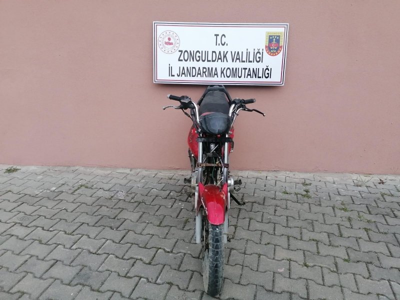 MOTOSİKLET HIRSIZLARI YAKALANDI - 2