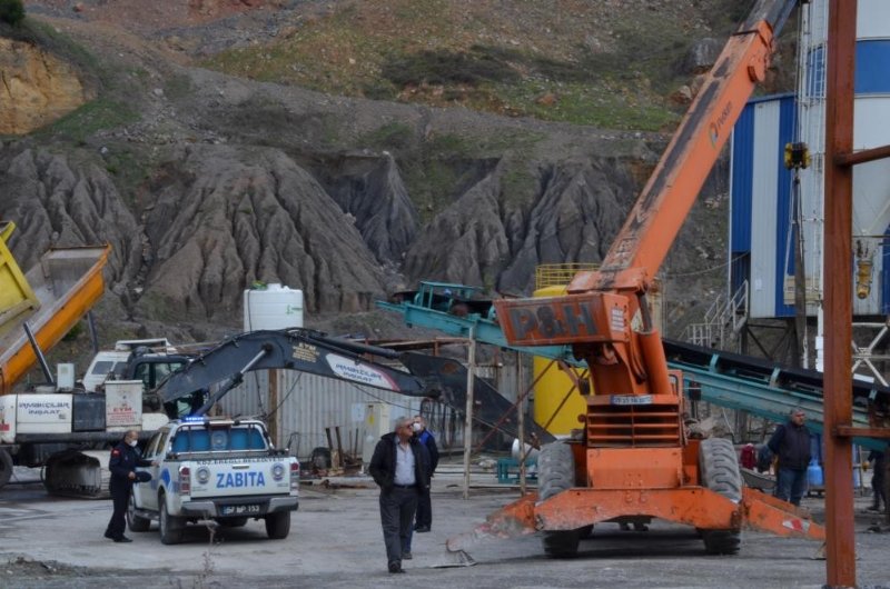TARTIŞMALARA YOL AÇAN TESİSE BELEDİYE MÜDAHALE ETTİ - 4
