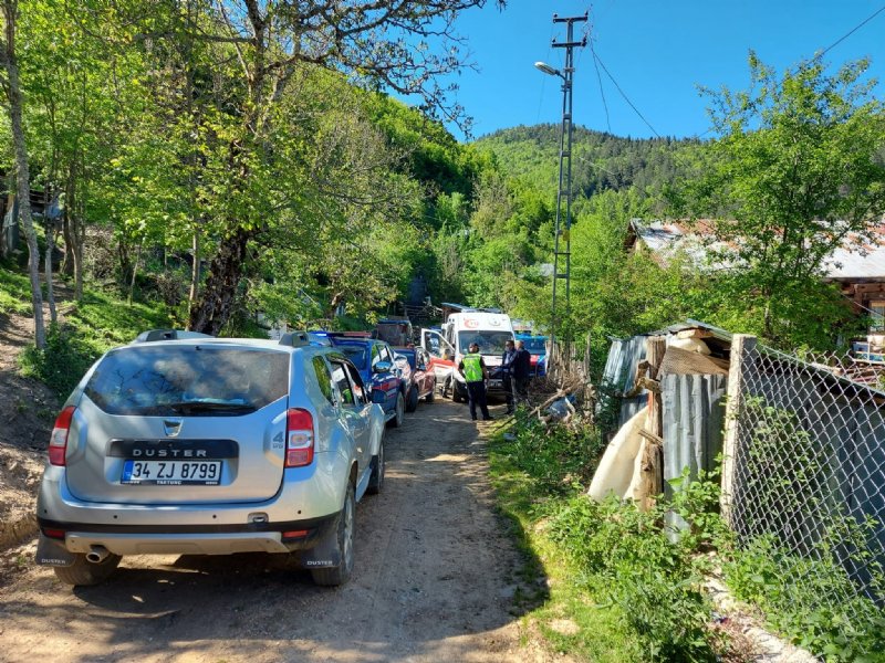 Balta ve sopalar havada uçuştu... 5 Yaralı - 3