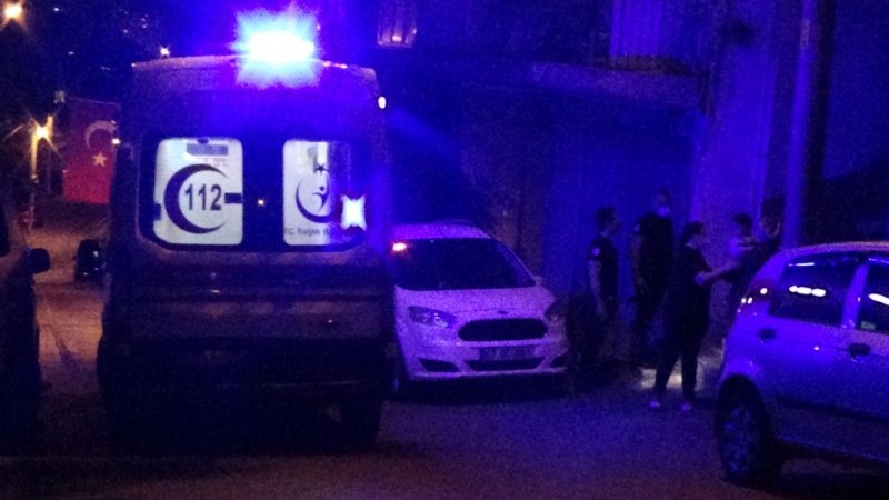 Bıçaklı saldırı... 1 yaralı... - 1