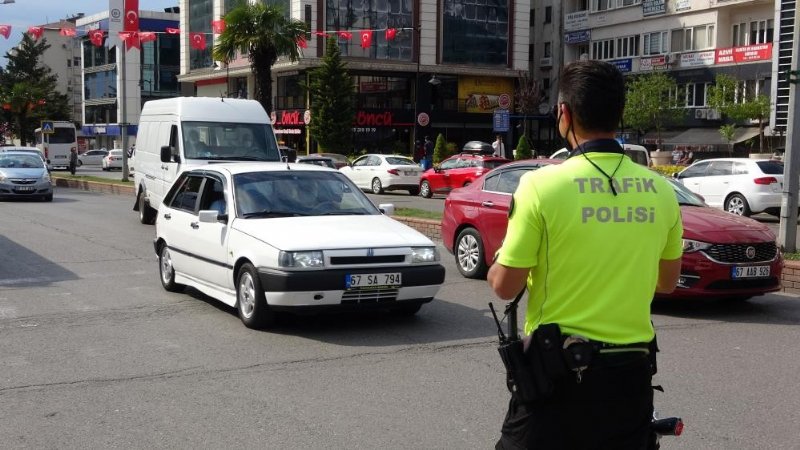 Ceza yememek için filmleri söktüler - 4