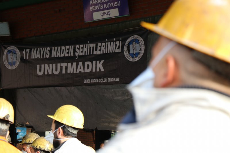 MADENCİ, AŞI İÇİN HABER BEKLİYOR - 2