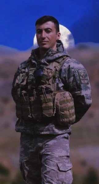 ŞEHİT UZMAN ÇAVUŞ MURAT NAR, TOPRAĞA VERİLDİ - 4