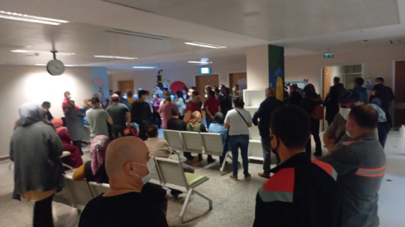 40 Yaş için aşı çalışmaları başladı, Devlet Hastanesi’nde yoğun mesai - 3