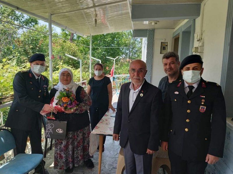 Babalar gününde Şehit Babaları unutulmadı! - 5