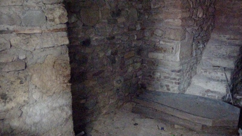 CAMİNİN ALTINDAKİ KİLİSE KALINTILARI GÜN YÜZÜNE ÇIKARTILMAYI BEKLİYOR - 4