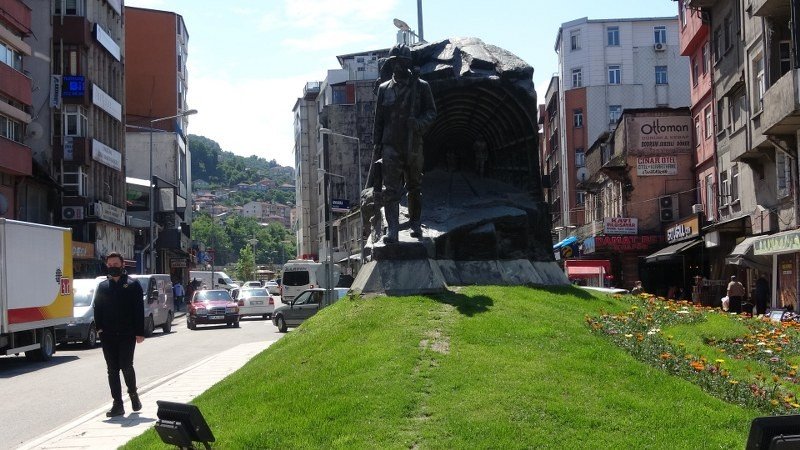 KISITSIZ CUMARTESİ… - 1