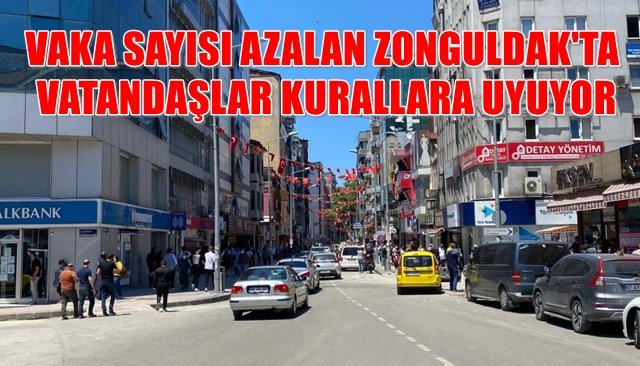 VATANDAŞLAR KURALLARA UYUYOR