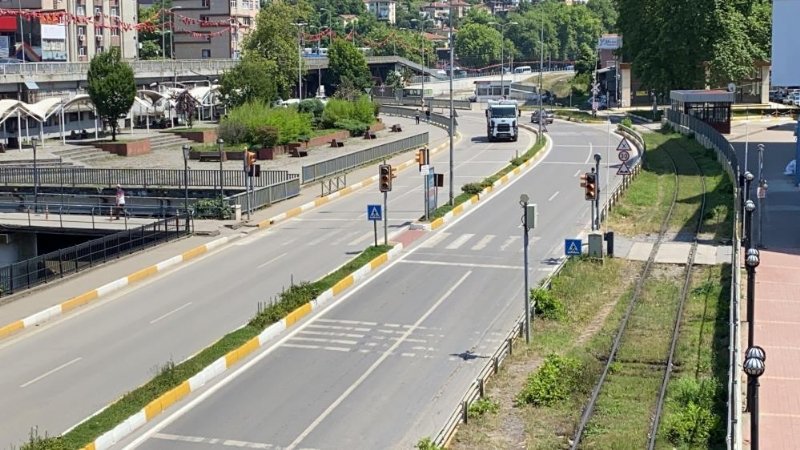 Zonguldak´ta son kısıtlamada sokaklarda sessizlik hakim - 4