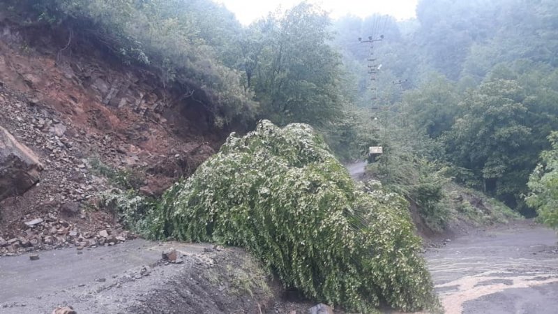 GÜMELİ´DE SEL... BAŞKAN UYARDI - 2