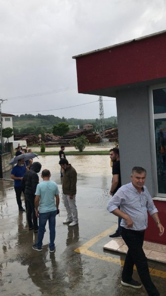 Bu sel haberi Çaycuma’dan… PERŞEMBE’Yİ DE SEL ALDI… - 5