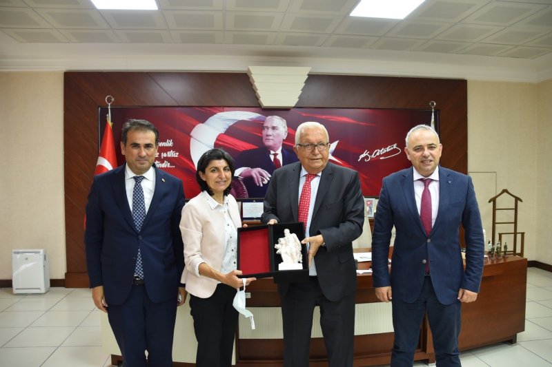 CHP’Lİ VEKİLLERDEN POSBIYIK’A ZİYARET - 1