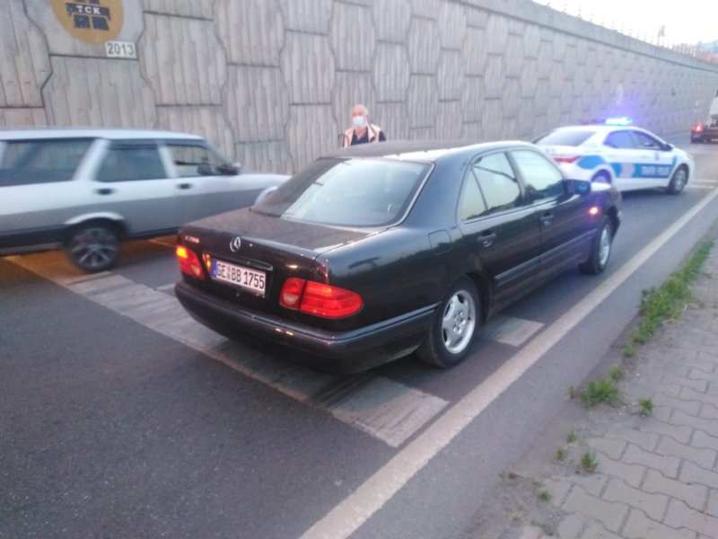 OTOMOBİLLE ÇARPIŞAN MOTOSİKLET SÜRÜCÜSÜ YARALANDI - 3