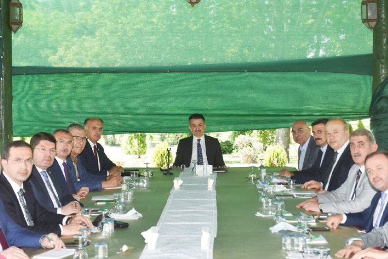 Tarım Bakanı, Karadeniz Milletvekilleri ile bir araya geldi... GÜNDEM: FINDIK! - 2
