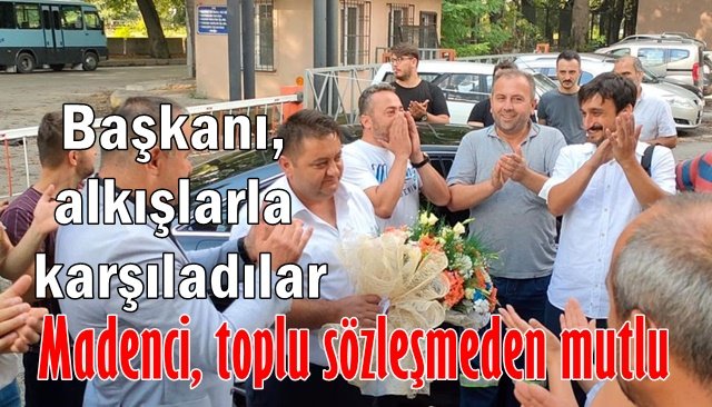 Genel Başkanı alkışlarla, çiçeklerle karşıladılar