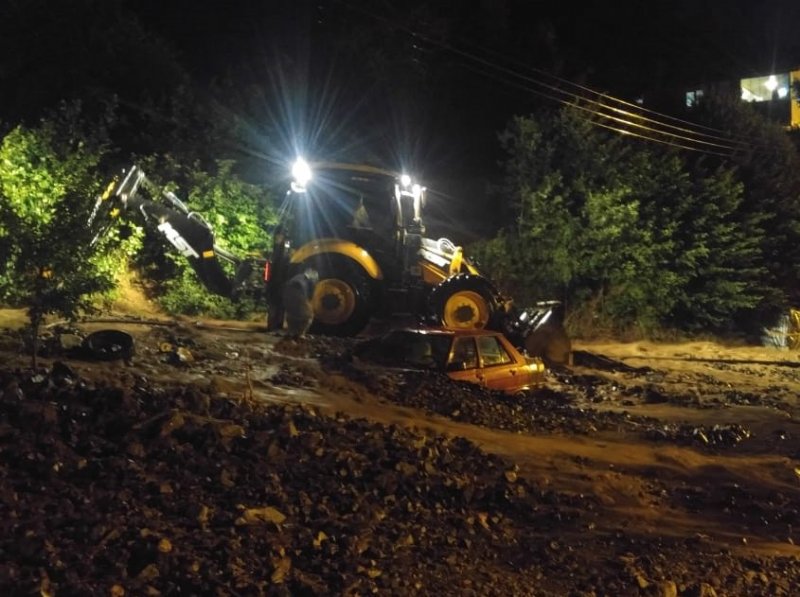 KASTAMONU´DA SAĞANAK YAĞIŞ ETKİLİ OLDU! - 1