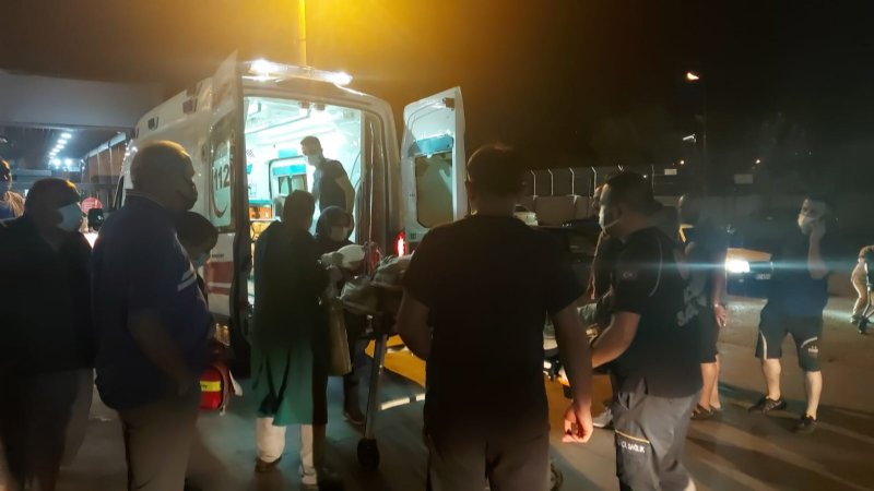 YANGINDA YARALANAN VATANDAŞ DERİNCE YANIK HASTANESİNE SEVK EDİLDİ - 4