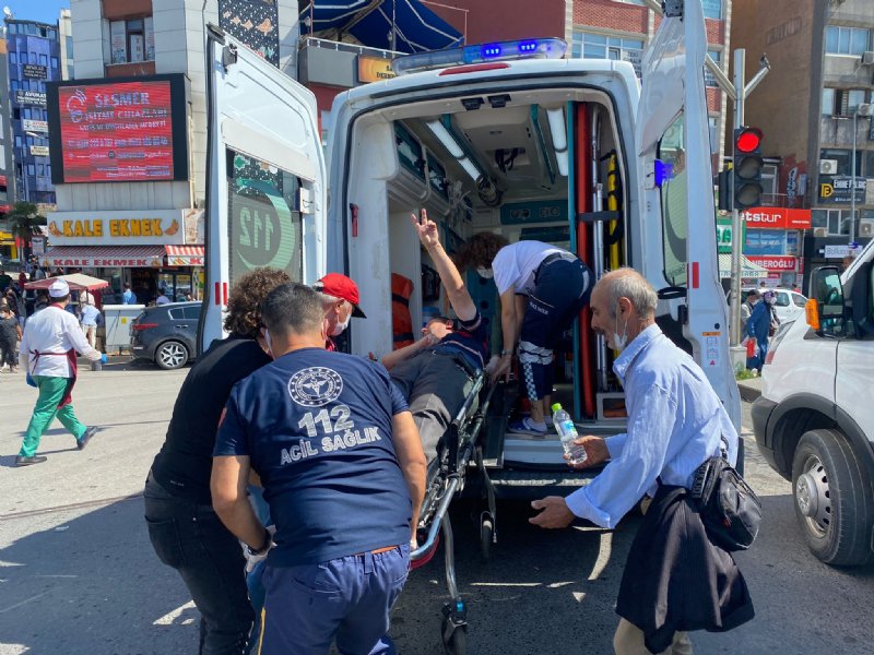 NÖBET GEÇİREN VATANDAŞ HASTANEYE KALDIRILDI - 1