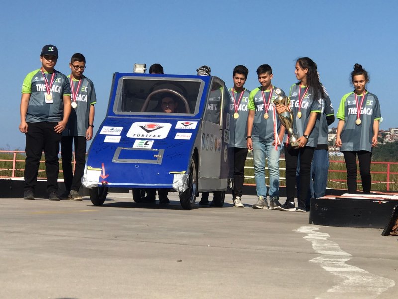 Öğrencilerin elektrikli aracı Zonguldak’ın gururu oldu… AZİMLE ÇALIŞTILAR, ÖDÜLLE DÖNDÜLER - 4