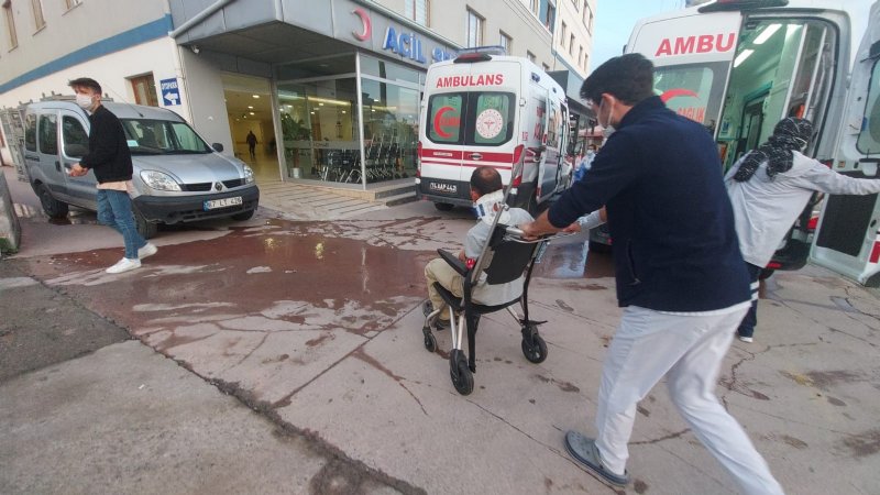 OSB yolunda kaza: 2 kişi yaralandı - 2