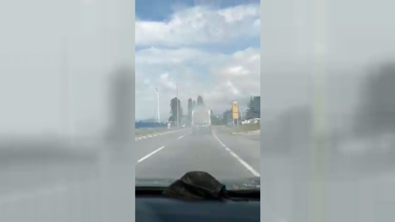 SEYİR HALİNDEKİ ÇÖP KAMYONU YANDI - 5