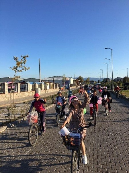 ´SÜSLÜ KADINLAR’ PEDAL ÇEVİRECEK - 2