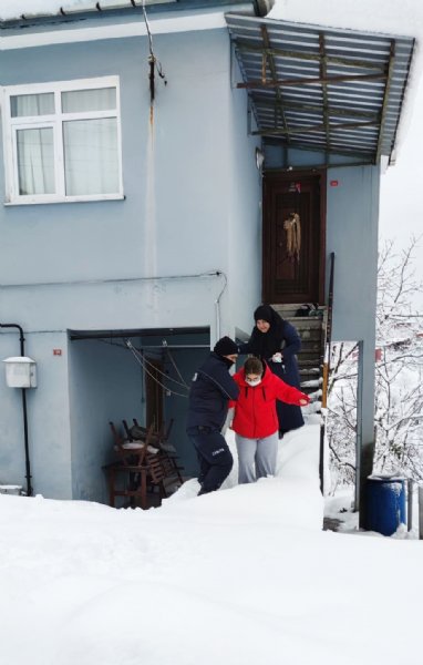 30 hasta diyaliz merkezleri ve hastanelere taşındı - 2