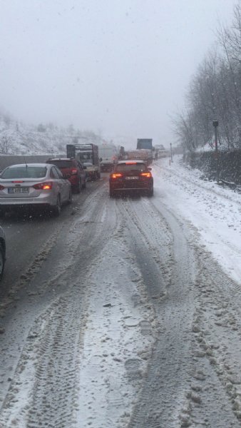 ARAÇLAR YOLDA KALDI... YOL UZUN ARAÇLARA KAPATILDI - 2