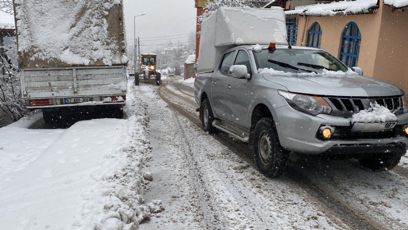 KAR YAĞIŞI BAŞLADI  YÜKSEKLER BEYAZA BÜRÜNDÜ - 2