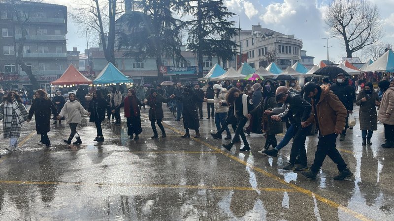 Kar yağışı horonu durduramadı - 1