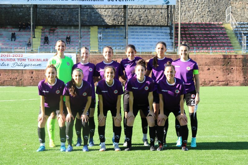 KARADENİZ EREĞLİ BELEDİYESPOR 2 - ABB FOMGETSPOR 4 - 1