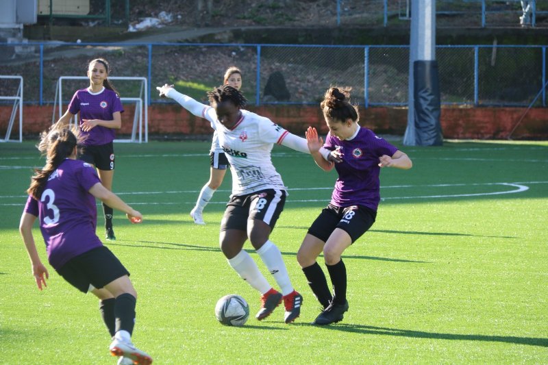 KARADENİZ EREĞLİ BELEDİYESPOR 2 - ABB FOMGETSPOR 4 - 2