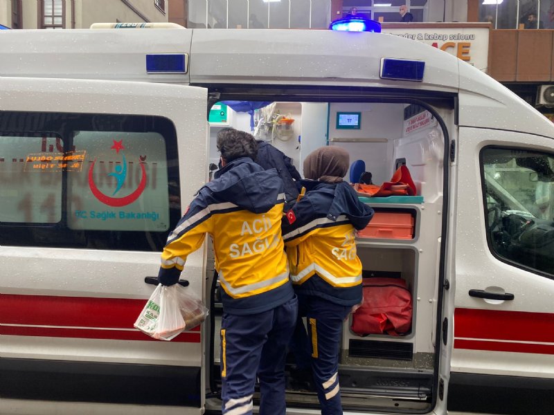 MERDİVENDEN DÜŞEREK YARALANDI - 2