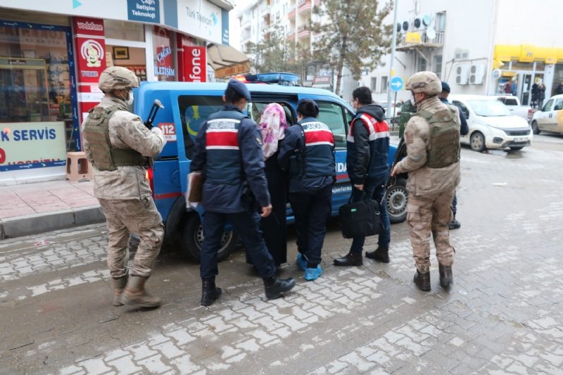 YENİDEN YAPILANMAYA ÇALIŞAN FETÖ’YE DARBE! - 2