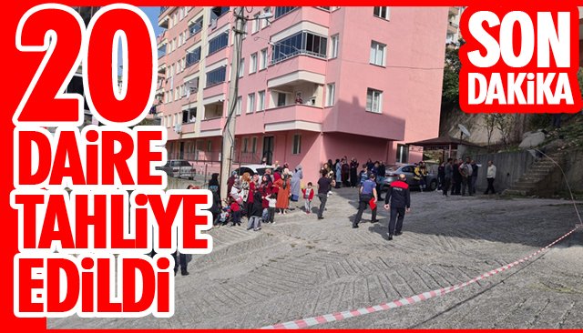 ALAPLI’DA İSTİNAT DUVARI ÇÖKTÜ; 20 DAİRE TAHLİYE EDİLDİ 