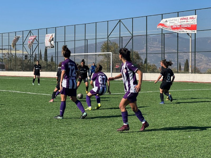 EREĞLİ, İZMİR’DEN GALİBİYETLE DÖNÜYOR - 1