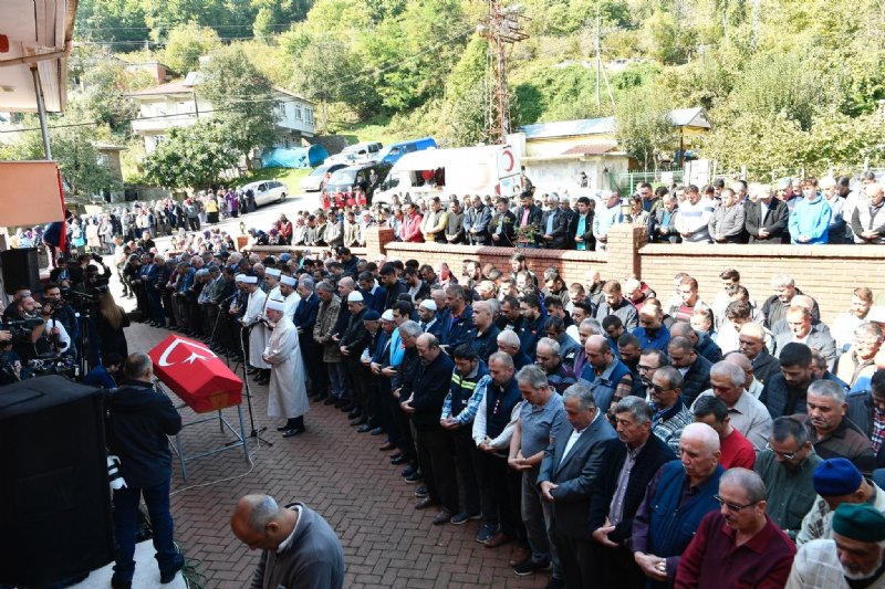 MADEN ŞEHİDİ AYVAZ SON YOLCULUĞUNA UĞURLANDI - 1