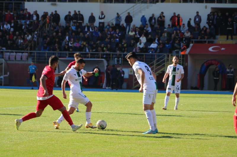 TFF 2. Lig 12. Hafta… Zonguldak Kömürspor: 0 - Kocaelispor: 2 - 4