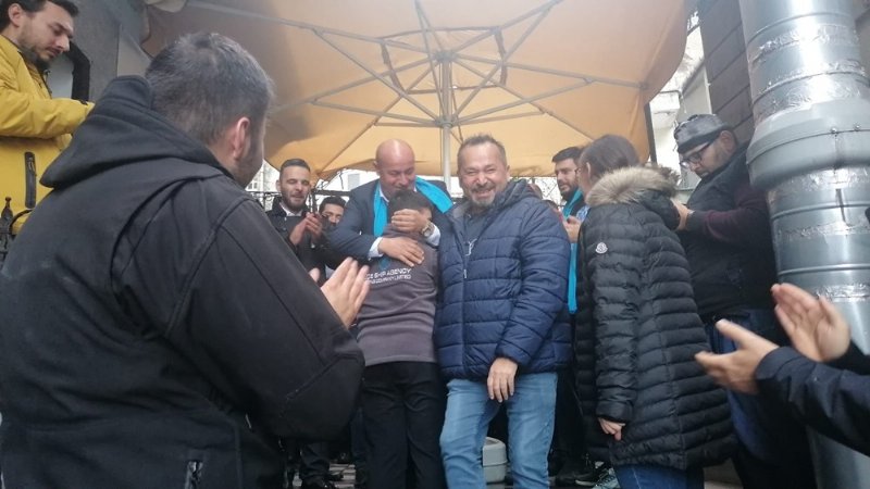Ünlüer, kutlamaları kabul ederken duygulandı… “YİNE HEP BİRLİKTE!” - 4