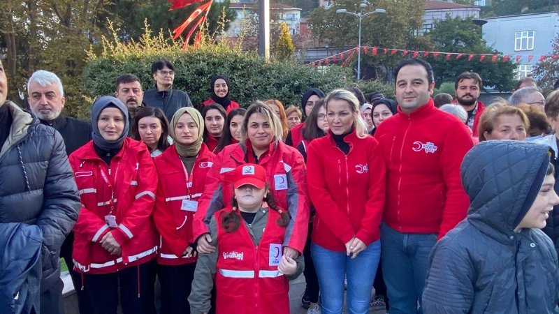 09.05´DE HAYAT DURDU, ZONGULDAK ATATÜRK´Ü ANDI - 12