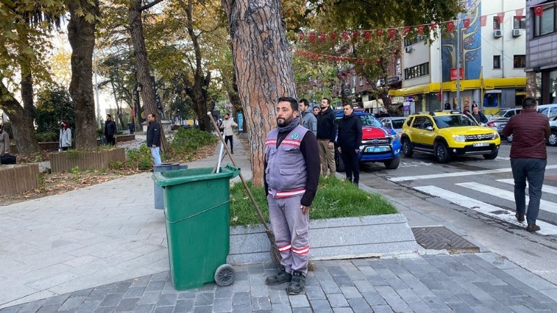 09.05´DE HAYAT DURDU, ZONGULDAK ATATÜRK´Ü ANDI - 2